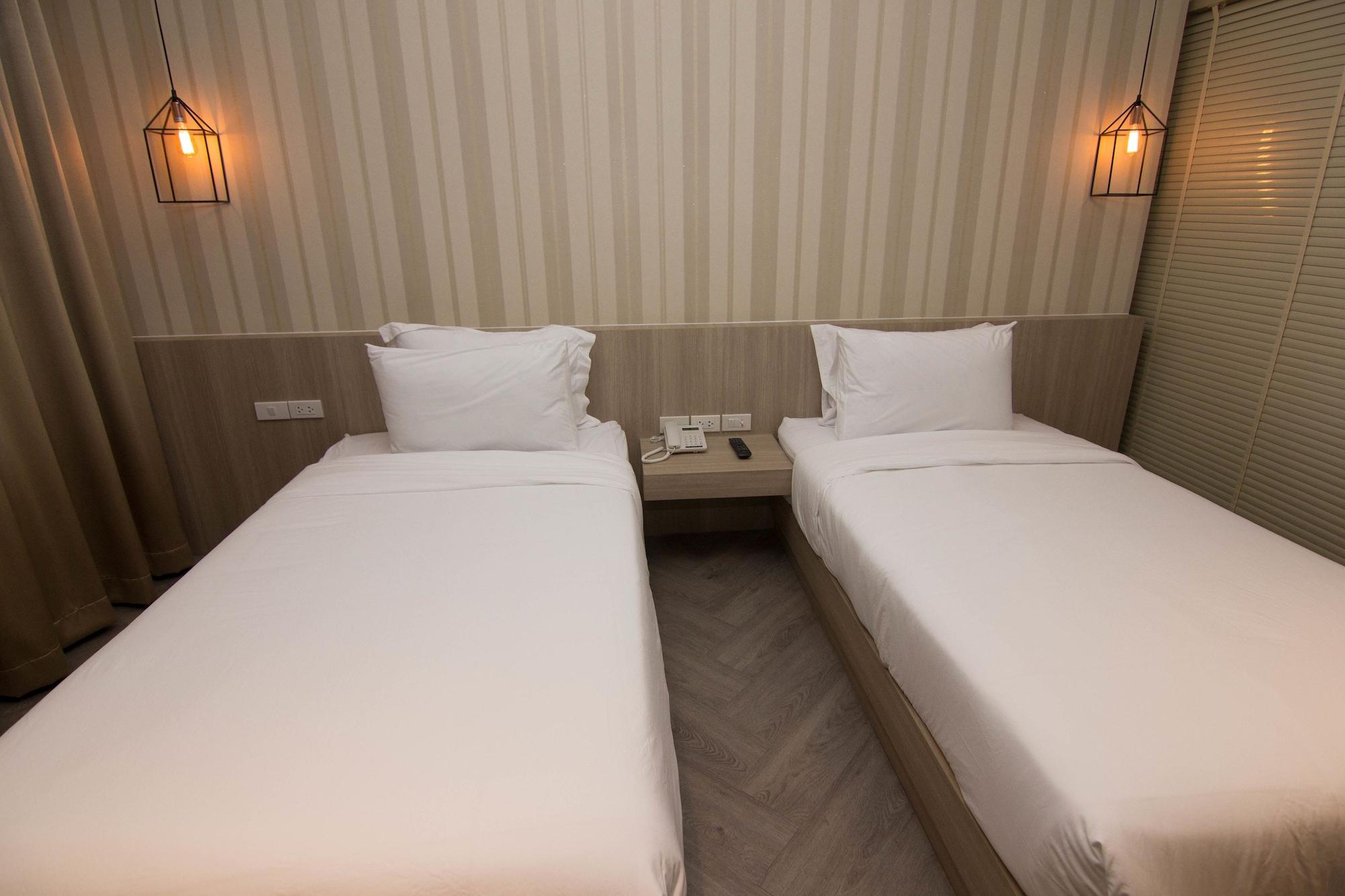 168 Studio Hotel Ubon Ratchathani Zewnętrze zdjęcie