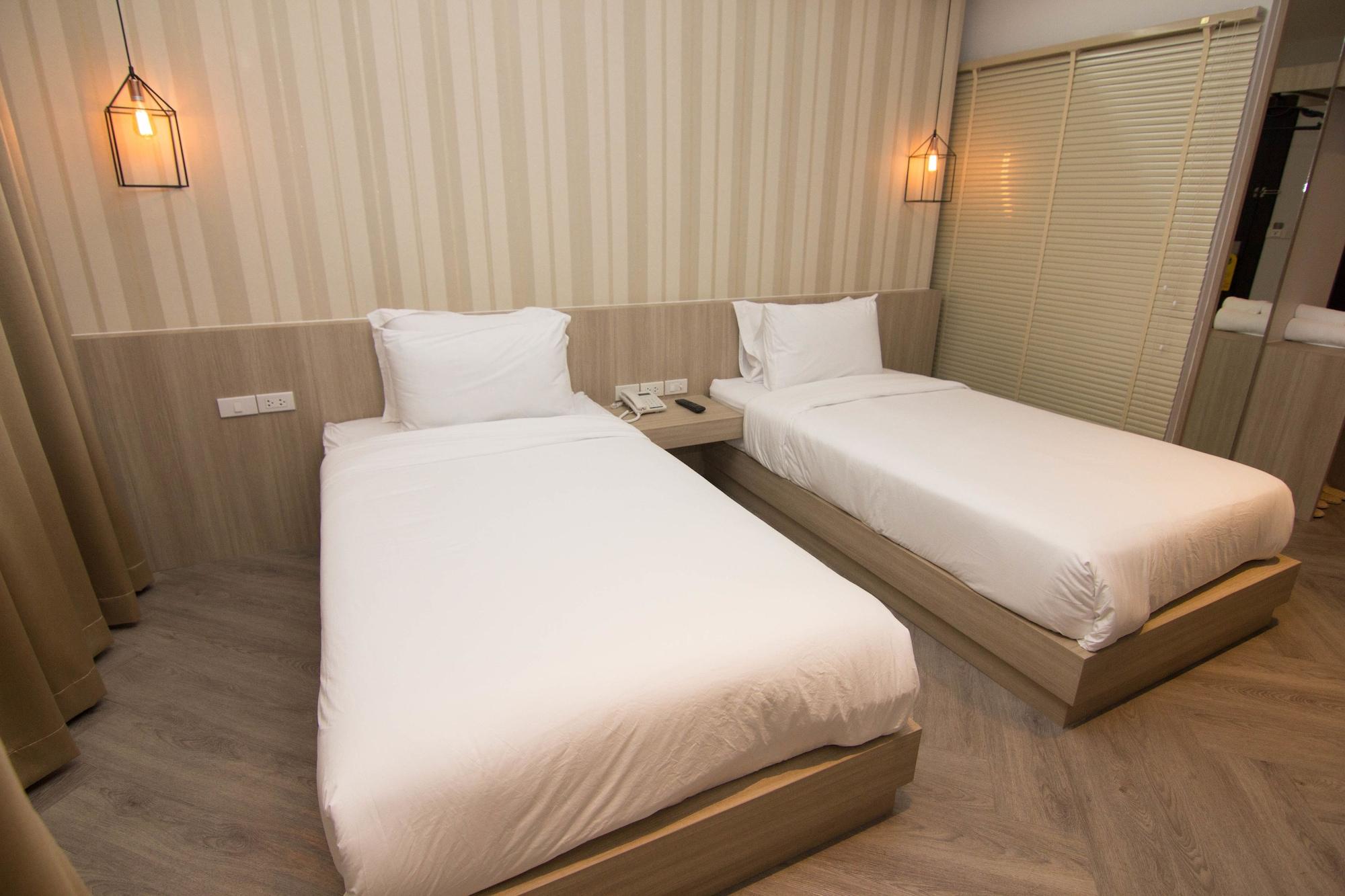 168 Studio Hotel Ubon Ratchathani Zewnętrze zdjęcie