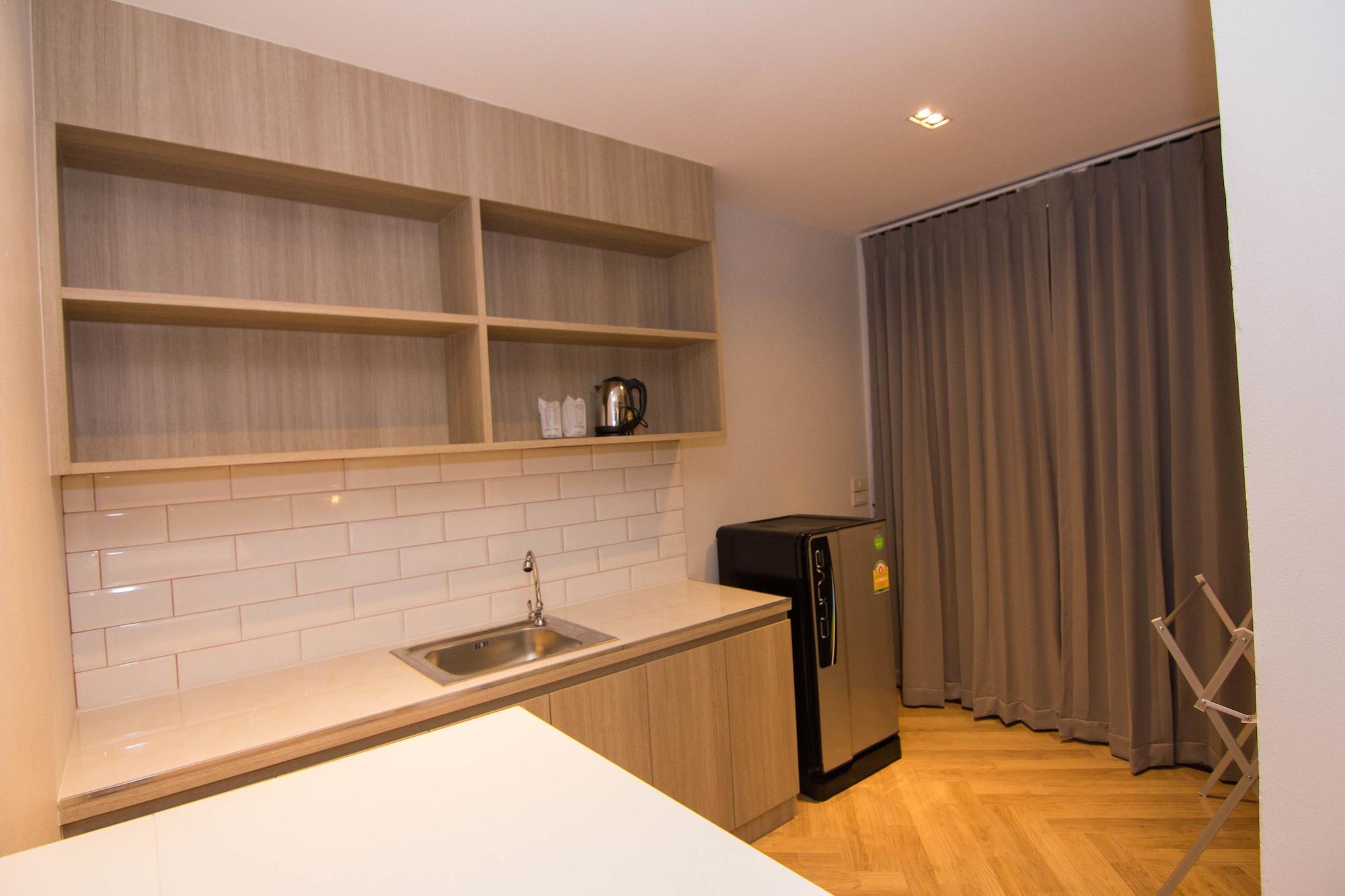 168 Studio Hotel Ubon Ratchathani Zewnętrze zdjęcie