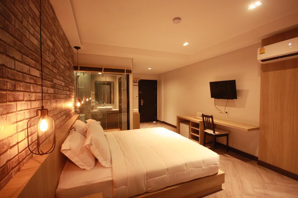 168 Studio Hotel Ubon Ratchathani Zewnętrze zdjęcie
