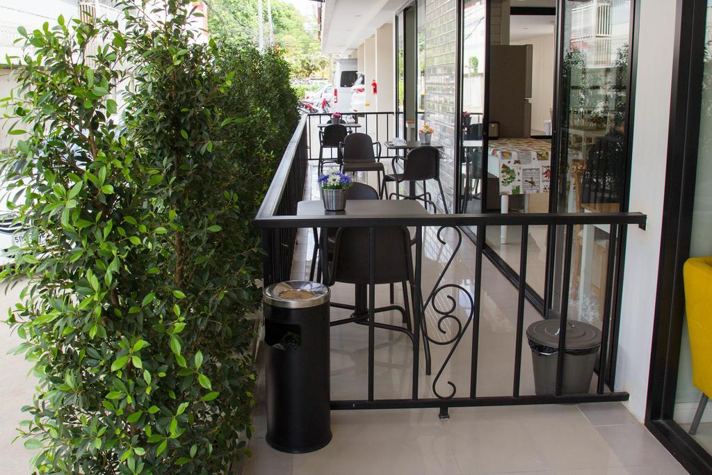 168 Studio Hotel Ubon Ratchathani Zewnętrze zdjęcie
